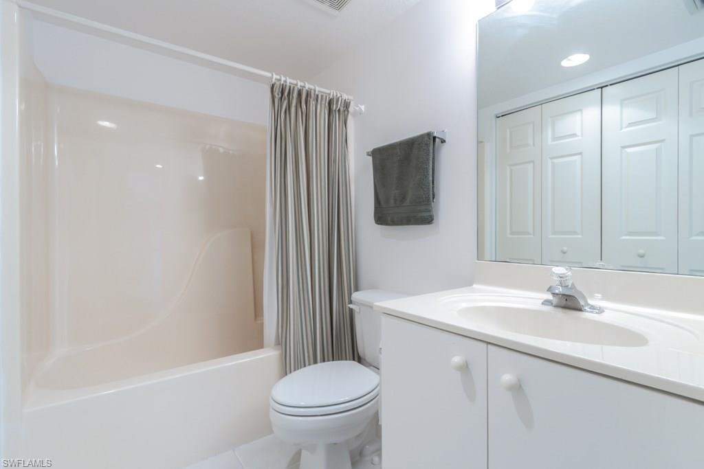 VILLAGES ON LAKE AUGUSTA - Residential