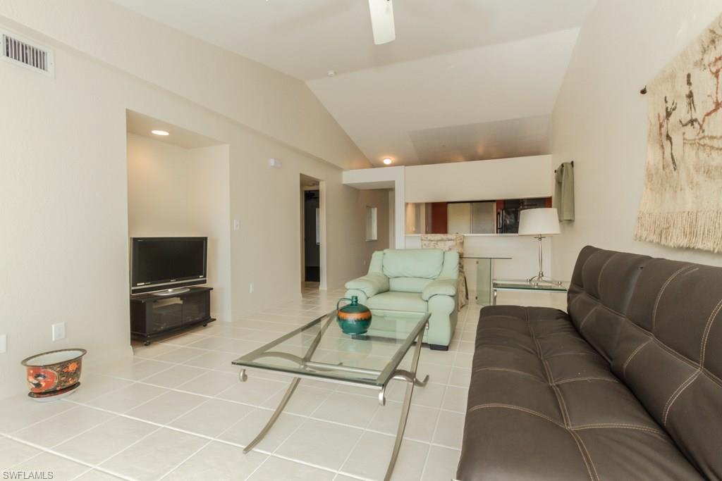 VILLAGES ON LAKE AUGUSTA - Residential