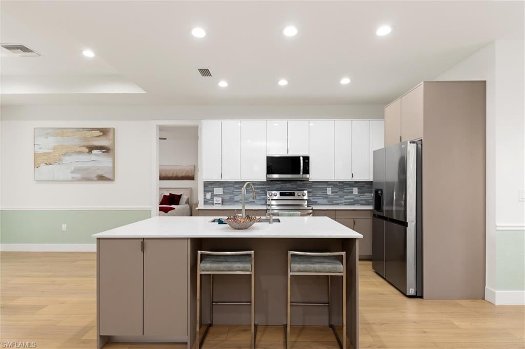 NORTH PORT - Residential