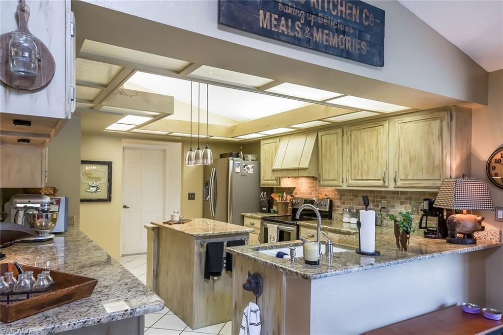 EAGLE RIDGE - Residential