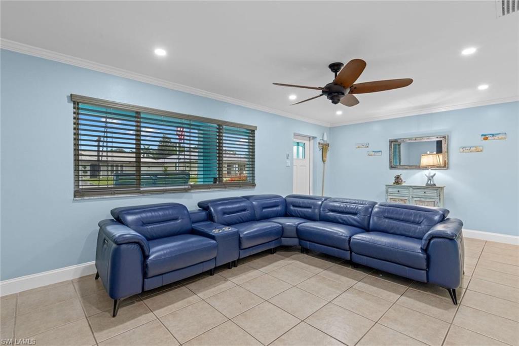 FORT MYERS SHORES - Residential