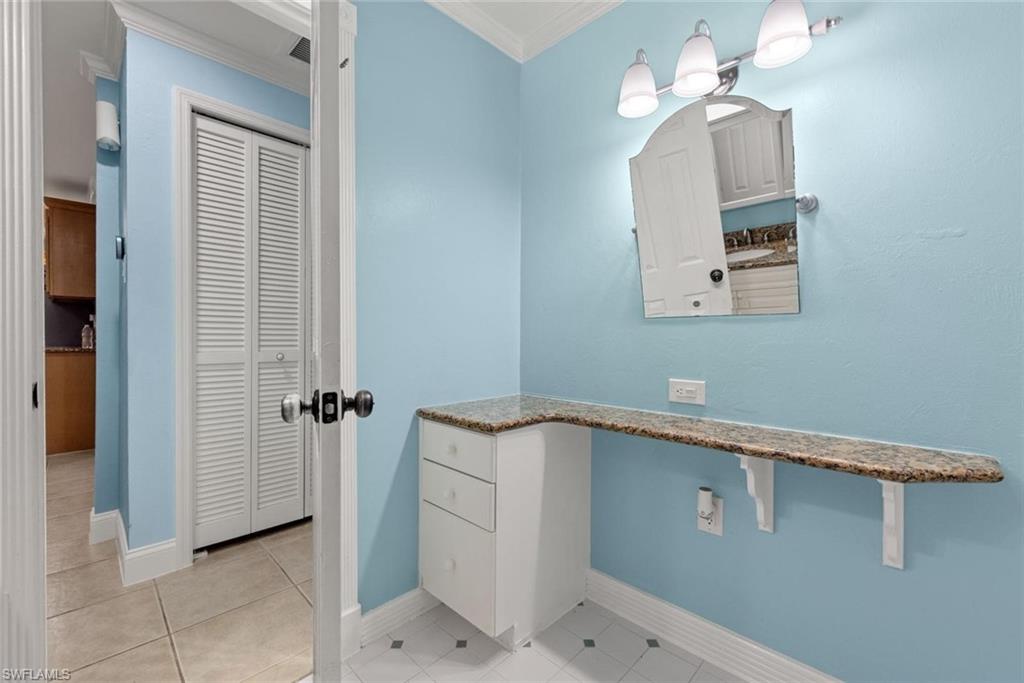 FORT MYERS SHORES - Residential