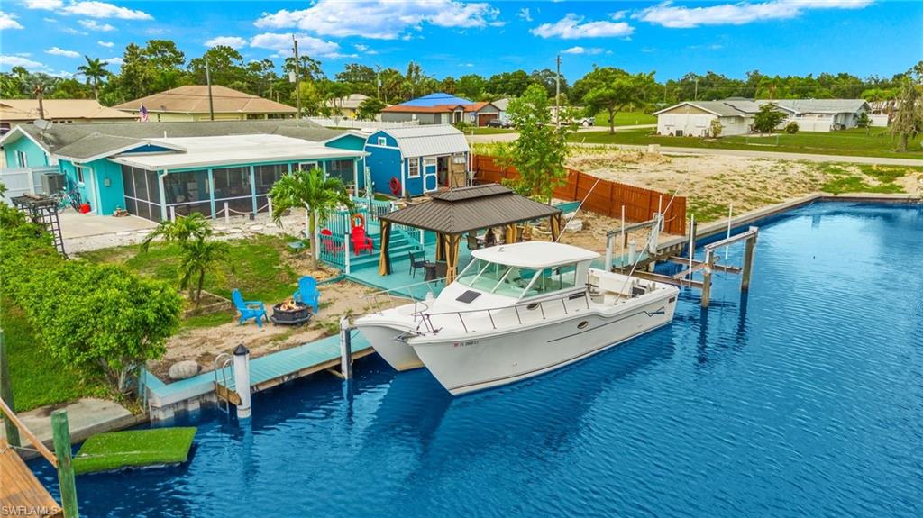 FORT MYERS SHORES - Residential