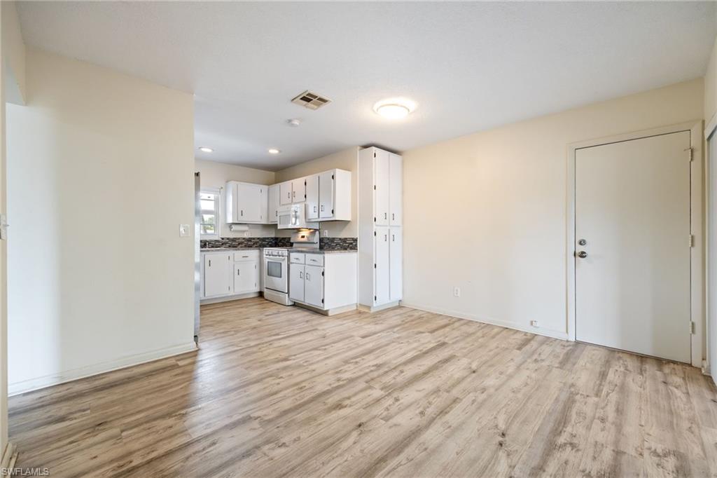 NORTH FORT MYERS - Residential