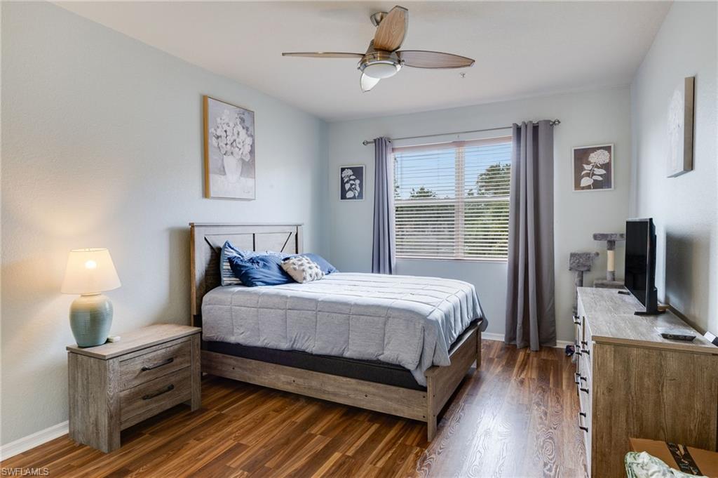 REFLECTION LAKES - Residential