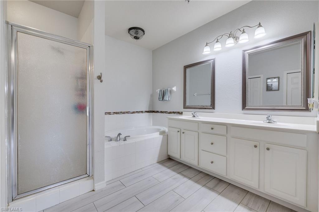 REFLECTION LAKES - Residential