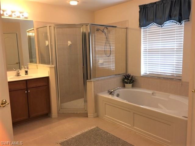 LAUREL LAKES - Residential