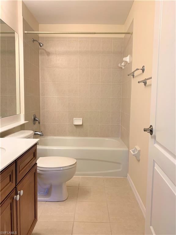 LAUREL LAKES - Residential