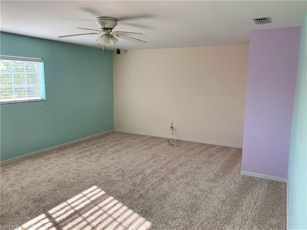 LAUREL LAKES - Residential