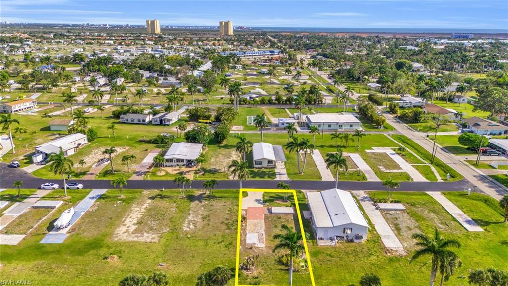 PLANTATION ESTATES MOBILE HOME - Land