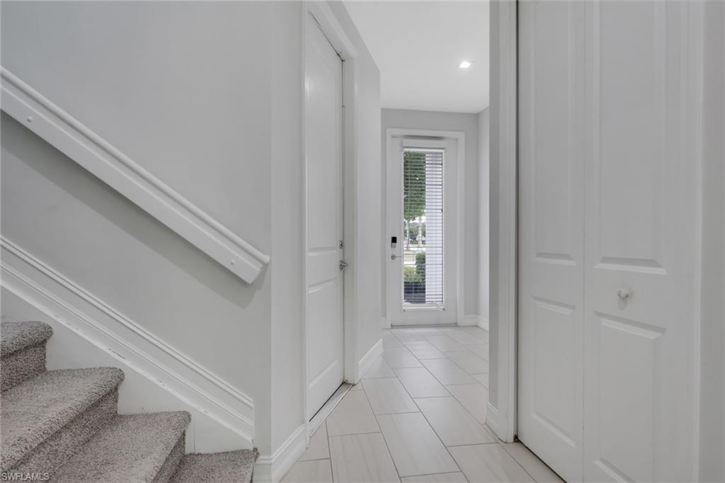 VANDERBILT RESERVE - Residential Lease