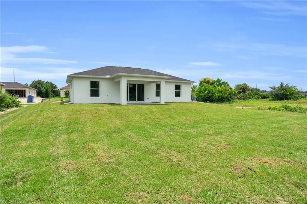 LEHIGH ACRES - Residential