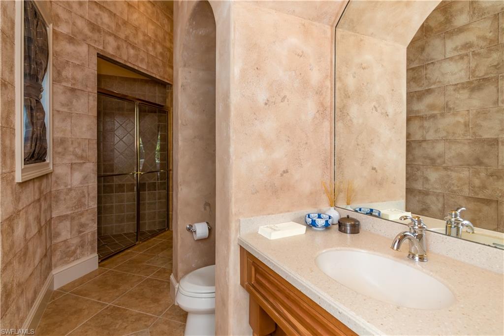 RIVERBROOKE - Residential