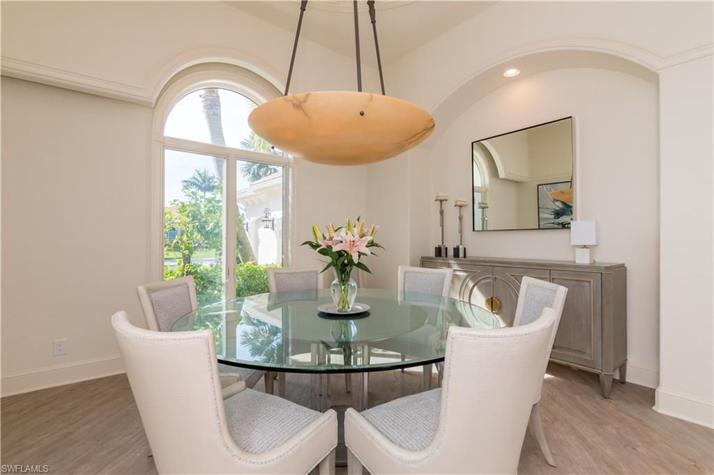 RIVERBROOKE - Residential