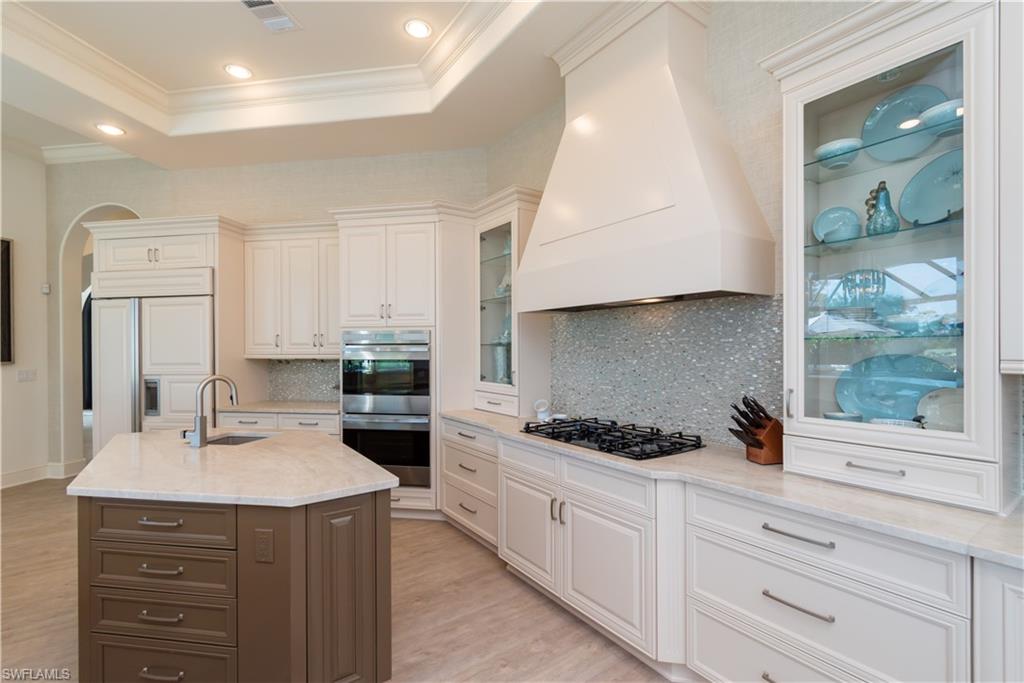 RIVERBROOKE - Residential