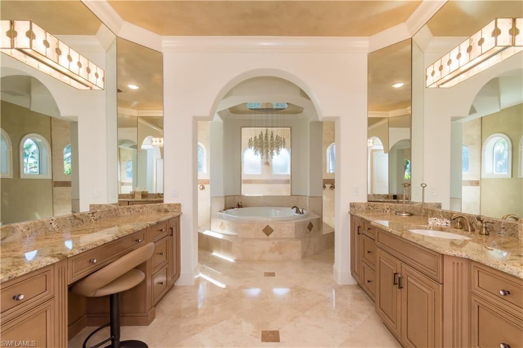 RIVERBROOKE - Residential