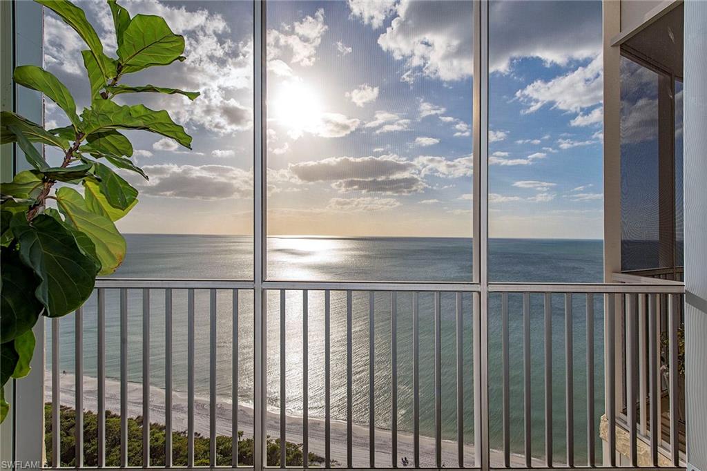 CONTESSA AT BAY COLONY - Residential