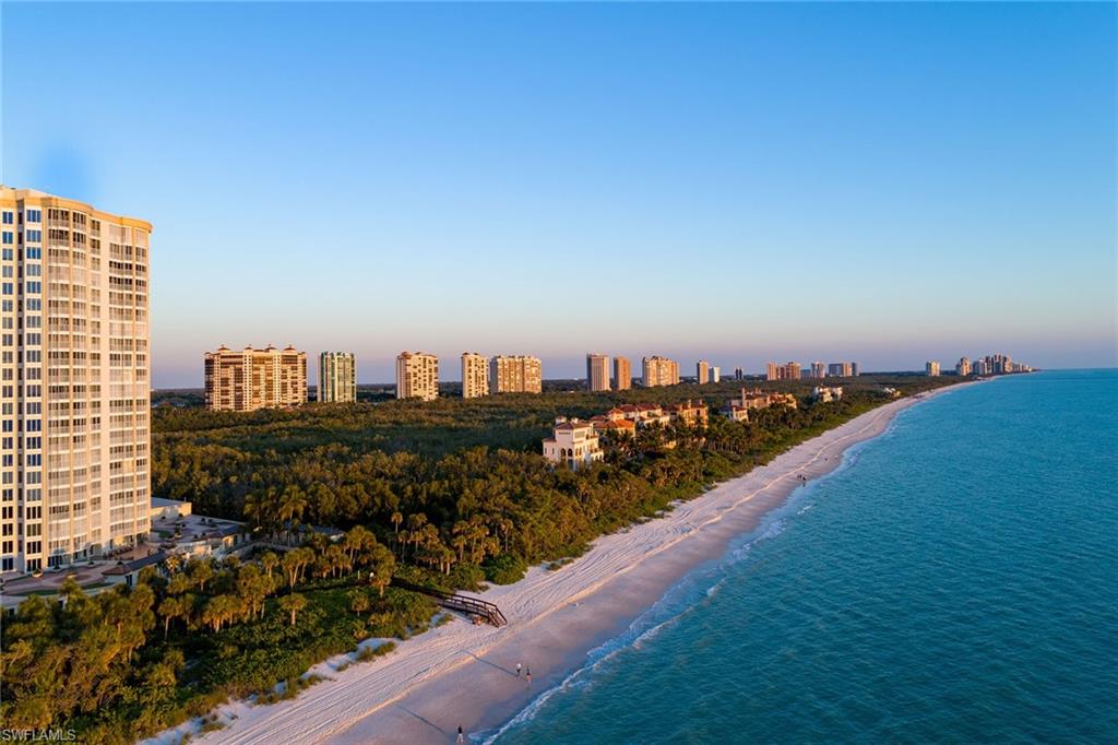 CONTESSA AT BAY COLONY - Residential