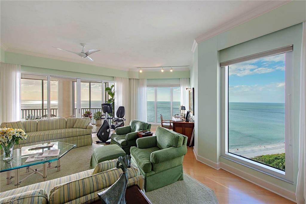 CONTESSA AT BAY COLONY - Residential