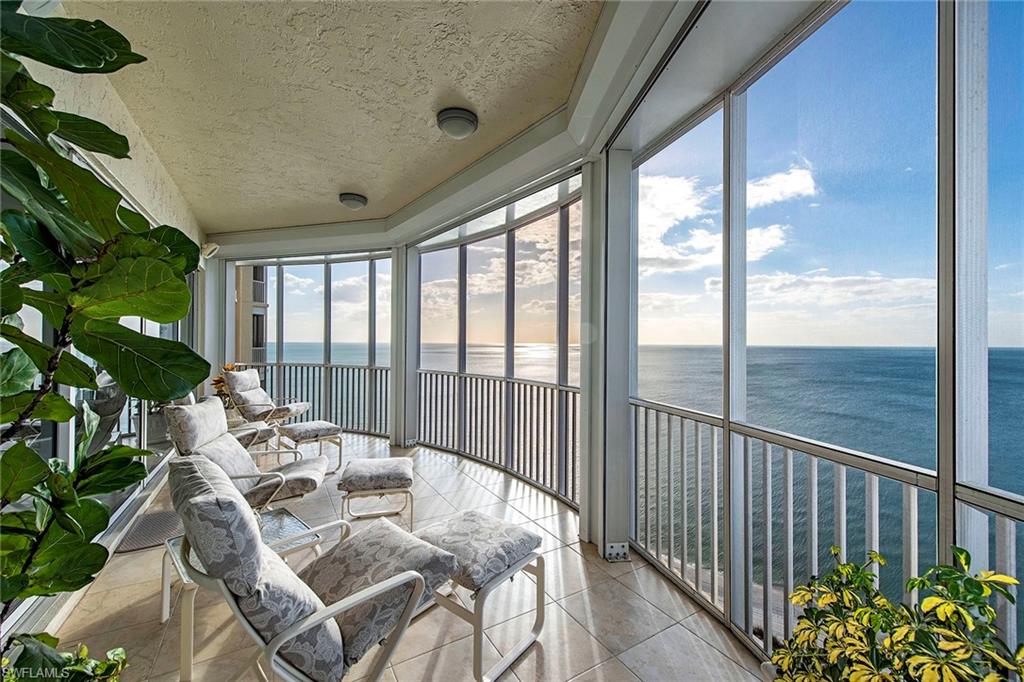 CONTESSA AT BAY COLONY - Residential