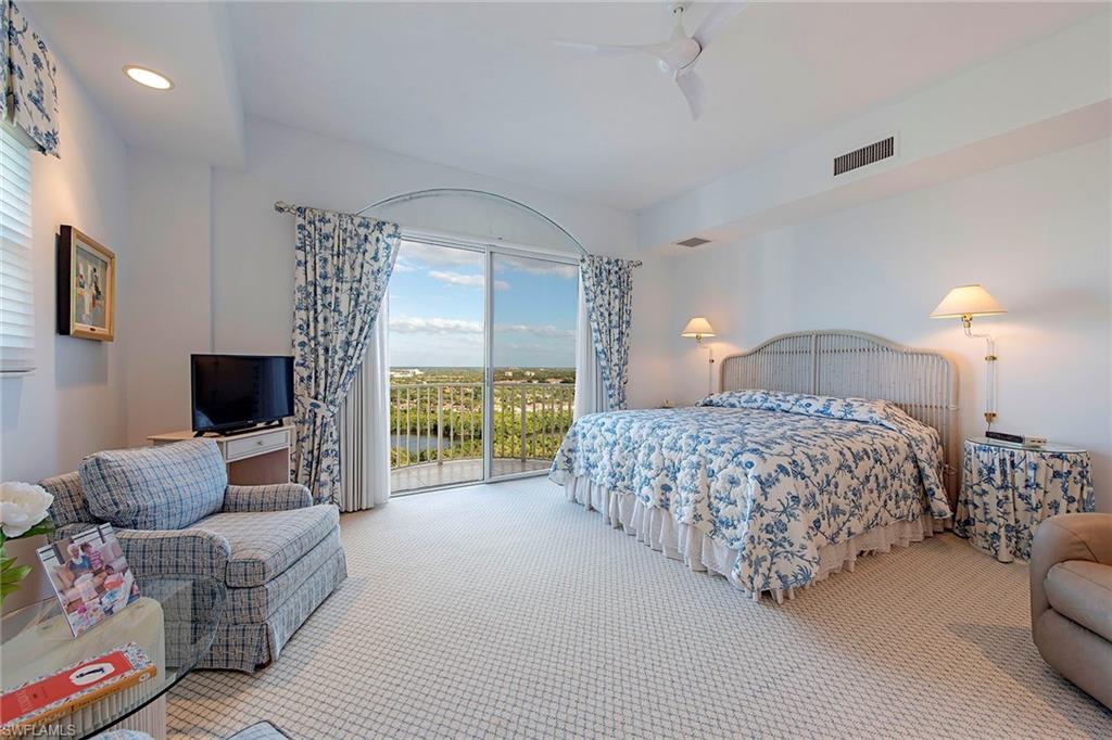 CONTESSA AT BAY COLONY - Residential