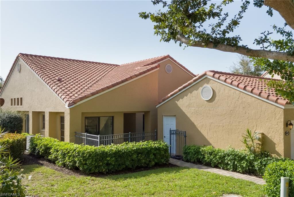 BEACHWALK VILLAS - Residential