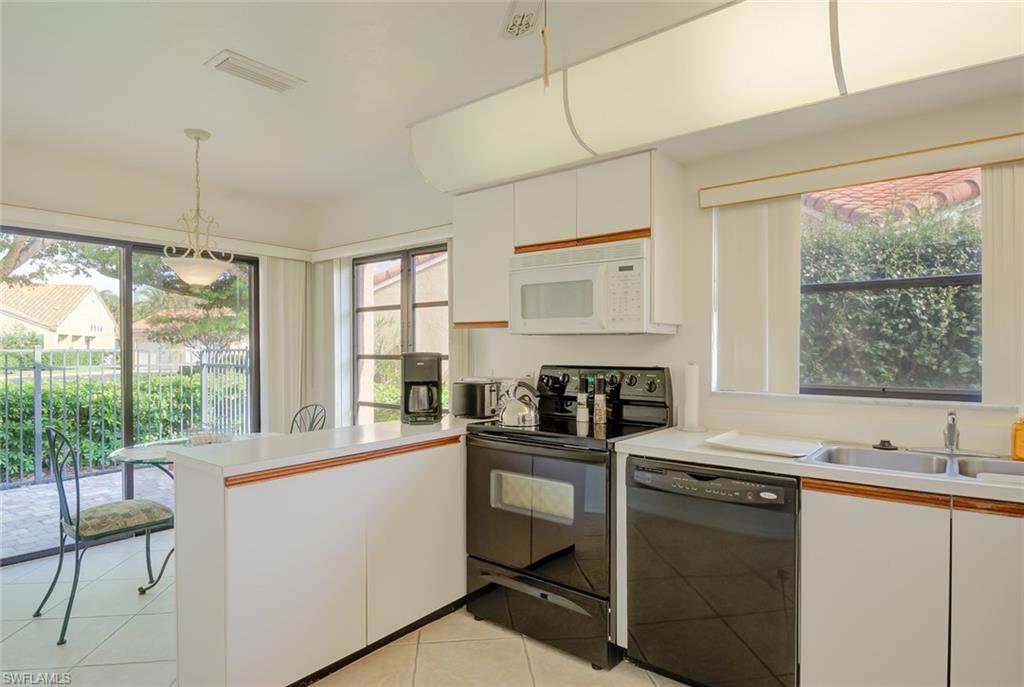 BEACHWALK VILLAS - Residential