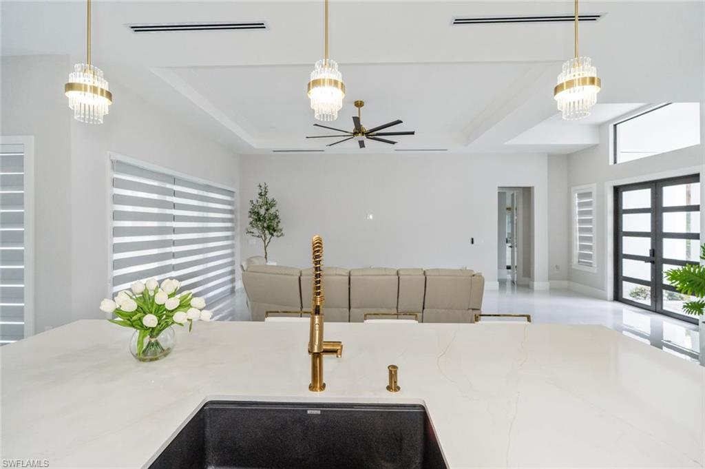 GOLDEN GATE ESTATES - Residential