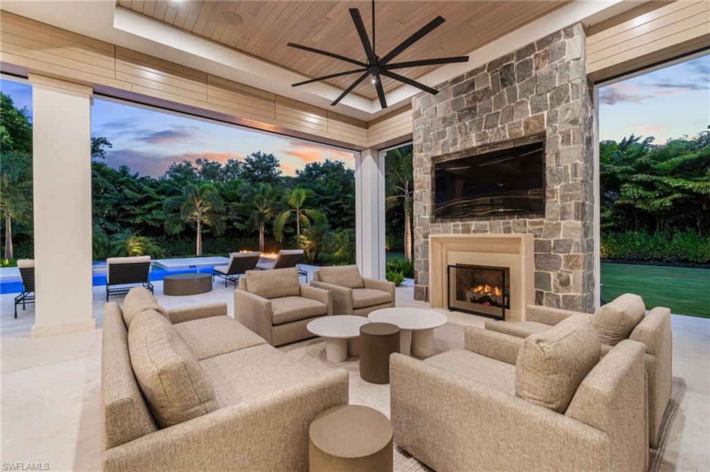 PINE RIDGE - Residential