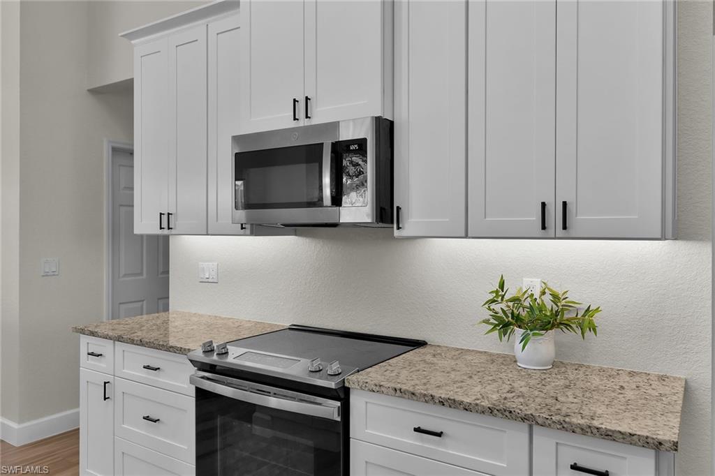 MARCO BEACH - Residential