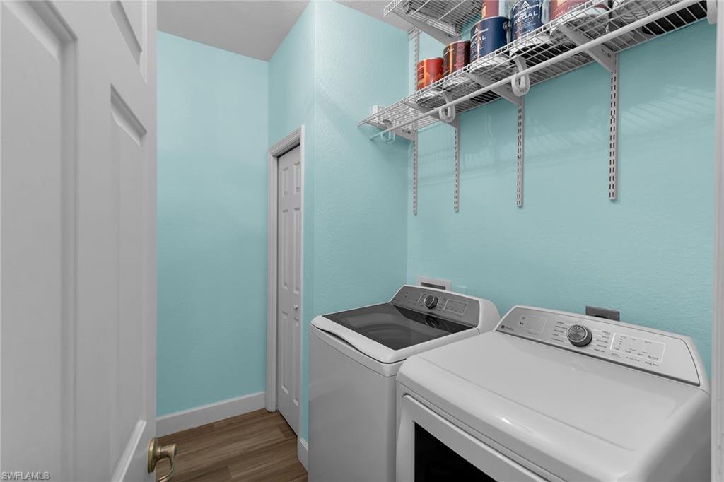 MARCO BEACH - Residential