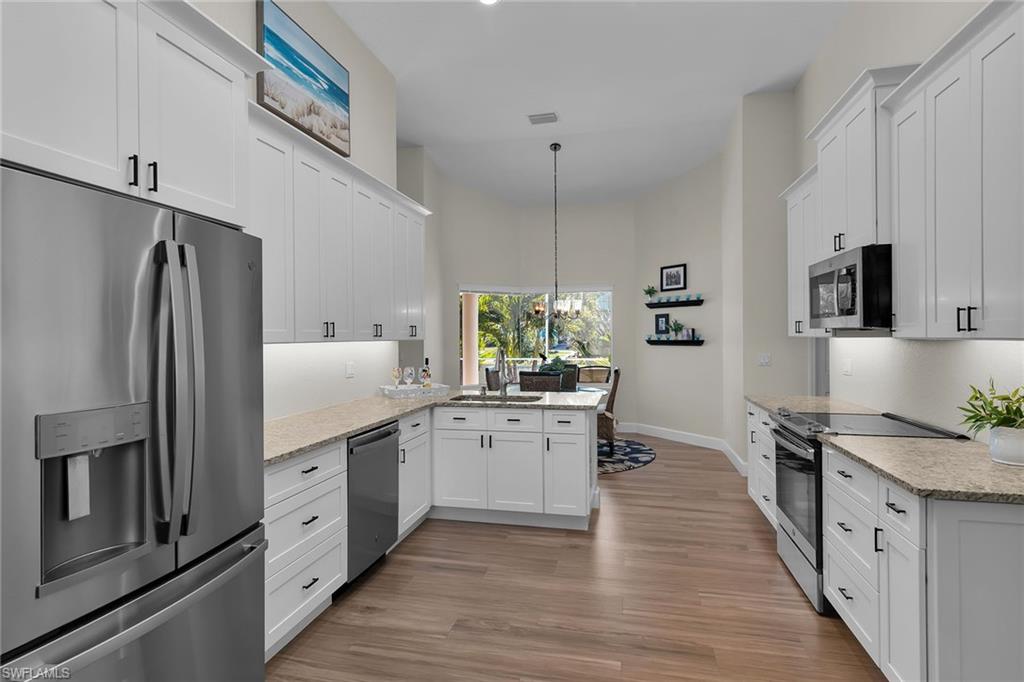 MARCO BEACH - Residential