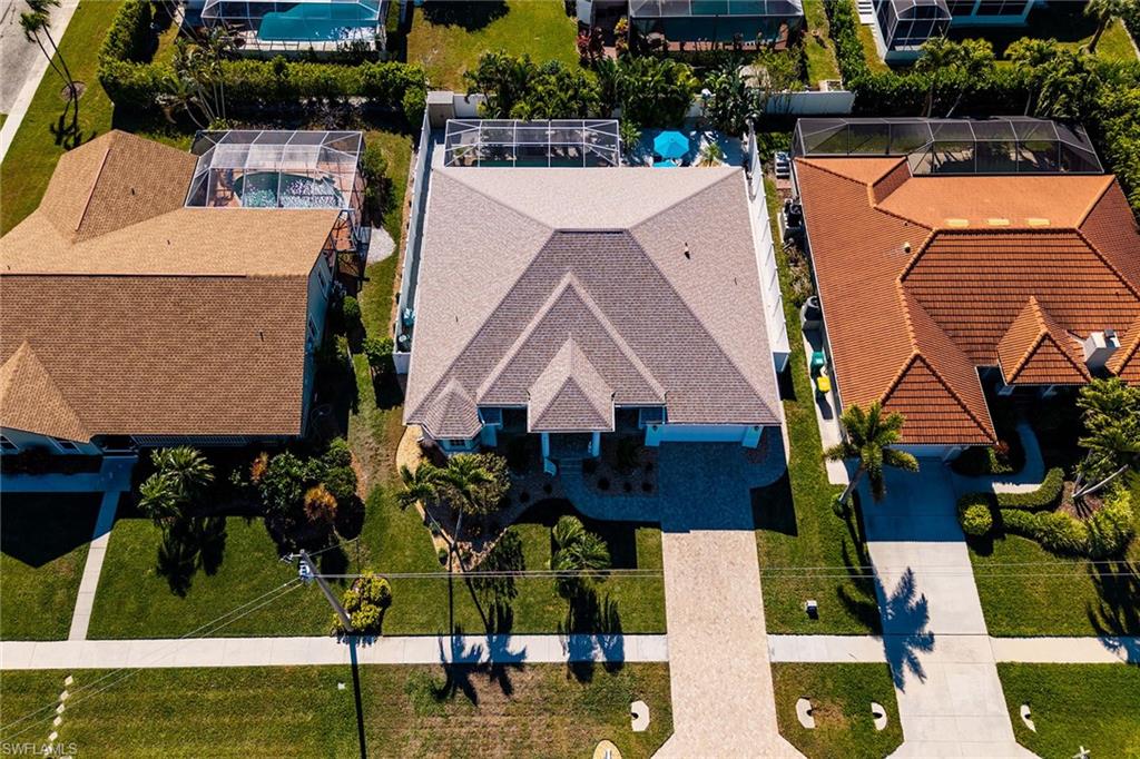 MARCO BEACH - Residential