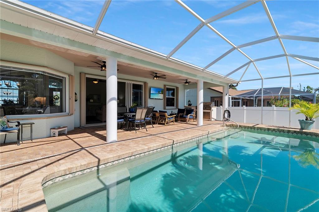 MARCO BEACH - Residential