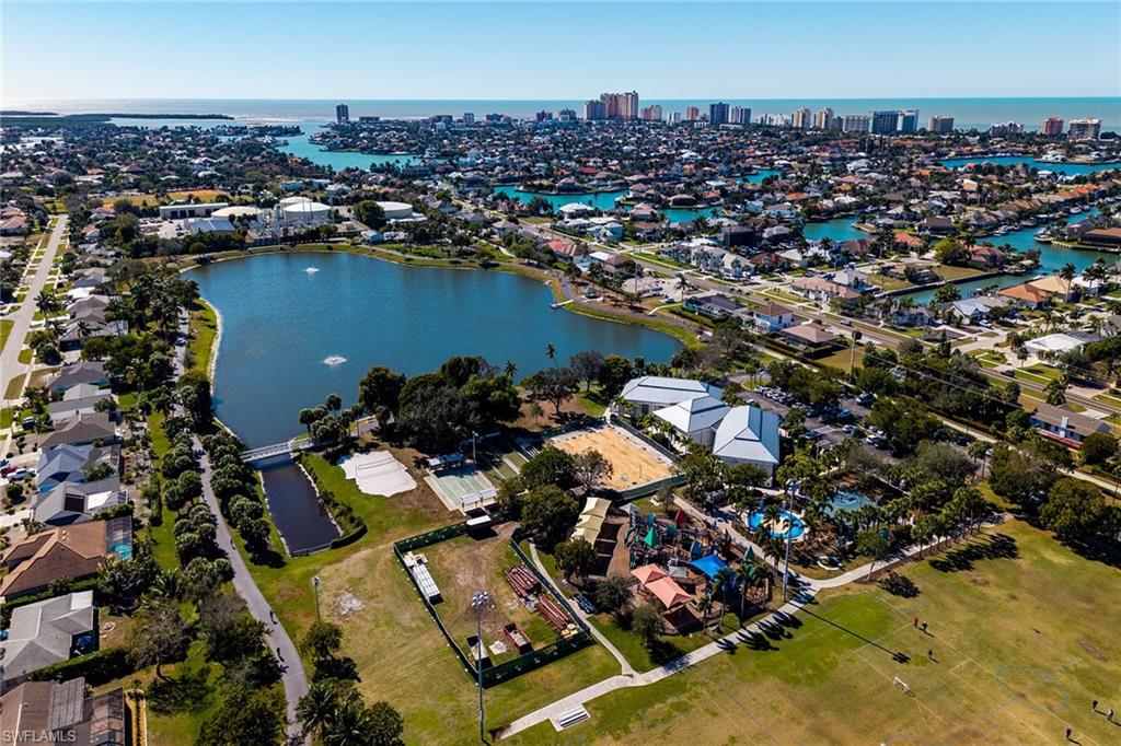 MARCO BEACH - Residential