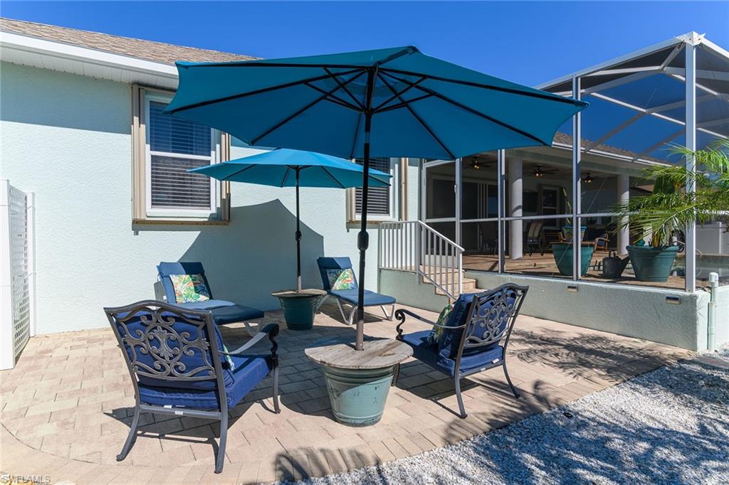 MARCO BEACH - Residential