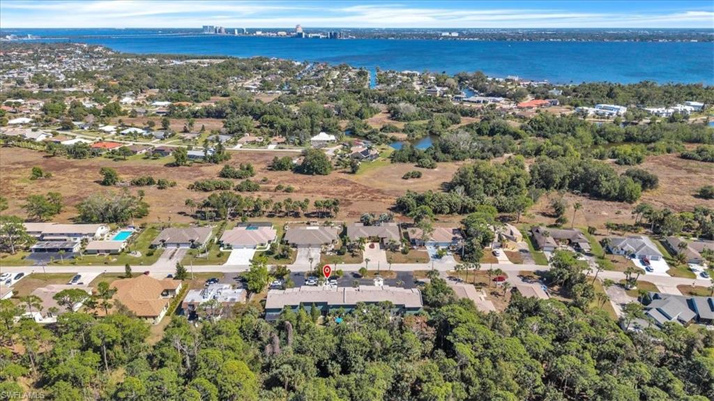 PINEWOOD VILLAS - Residential