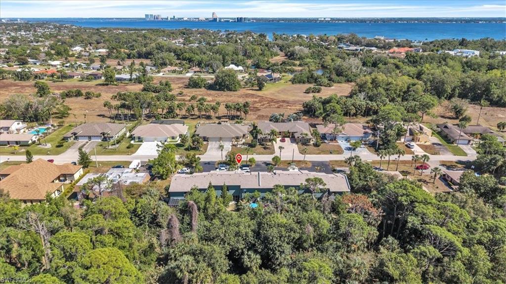 PINEWOOD VILLAS - Residential