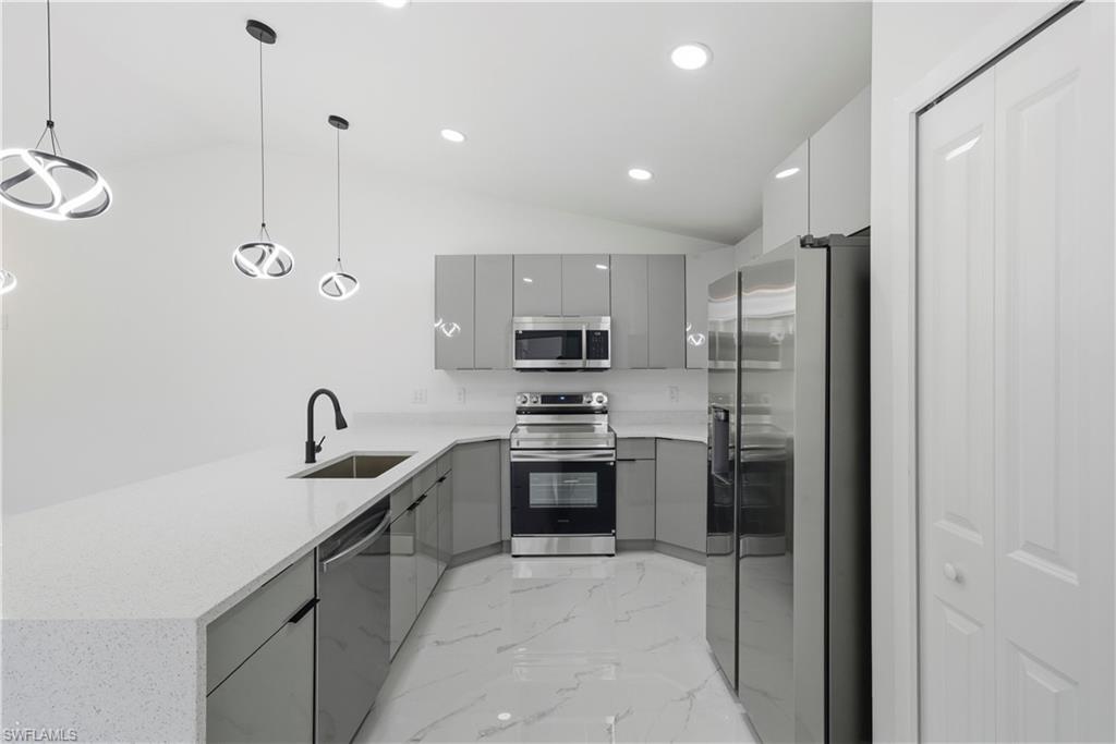 LEHIGH ACRES - Residential