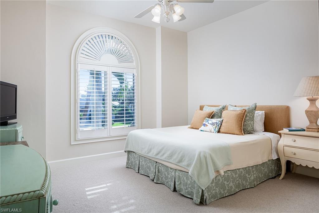 BARRINGTON AT PELICAN BAY - Residential