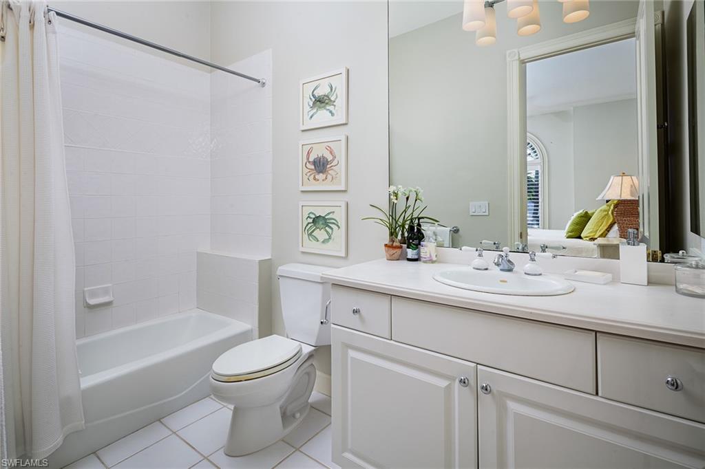 BARRINGTON AT PELICAN BAY - Residential