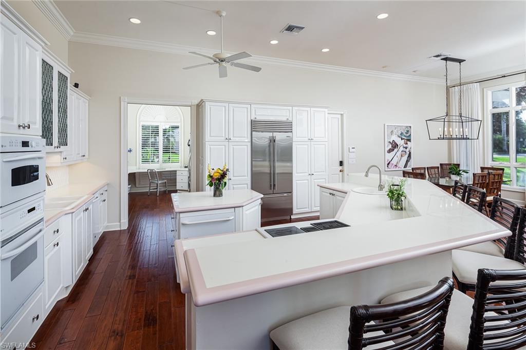 BARRINGTON AT PELICAN BAY - Residential