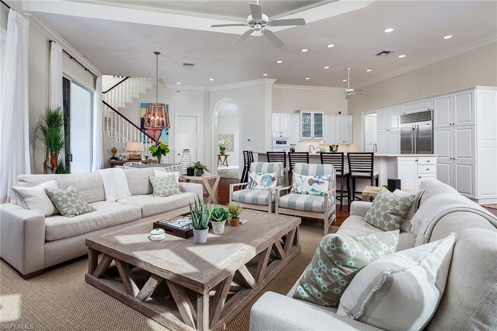 BARRINGTON AT PELICAN BAY - Residential