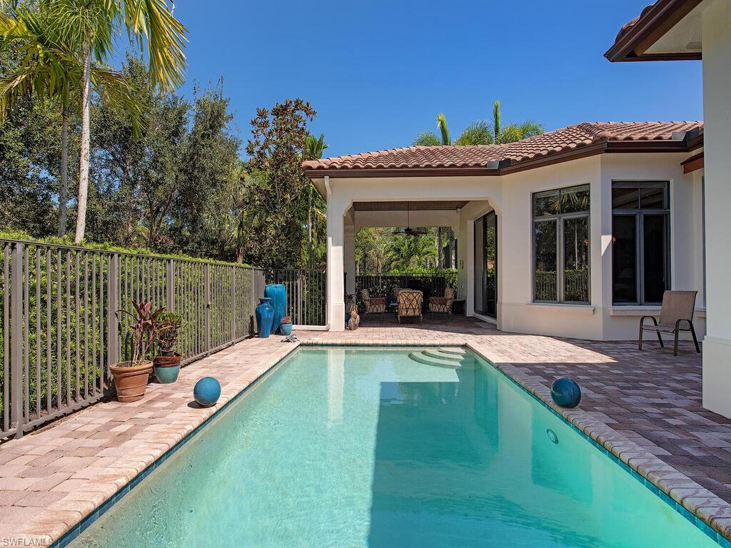 TRADITIONS - Residential