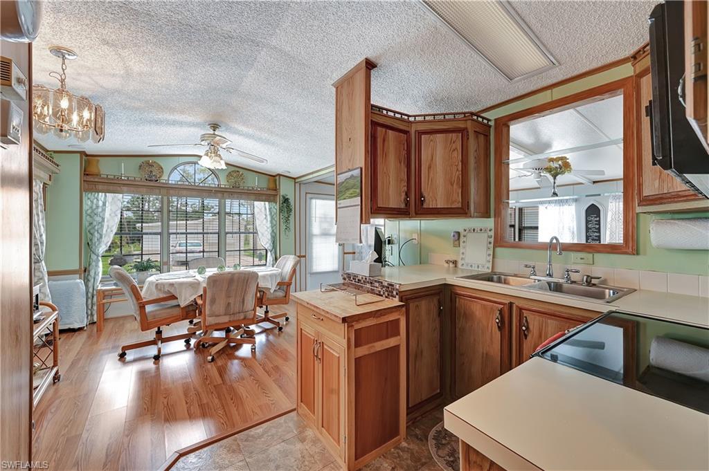 FOUNTAIN VIEW RV RESORT - Residential