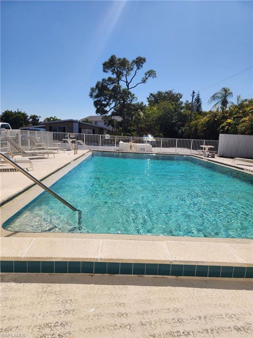 1 bedroom condo in a GREAT Cape Coral location. 1 Bedroom with walk-in closet. 4th  floor unit * Community pool,  assigned parking * EXTRA STORAGE * Laundry on site * SOLD W/ OR WO FURNITURE *  Minutes to Cape Coral Parkway, Fort Myers and Del Prado.  Buyer to assume lease. 55+ community Buy this unit, CHEAPER than renting!