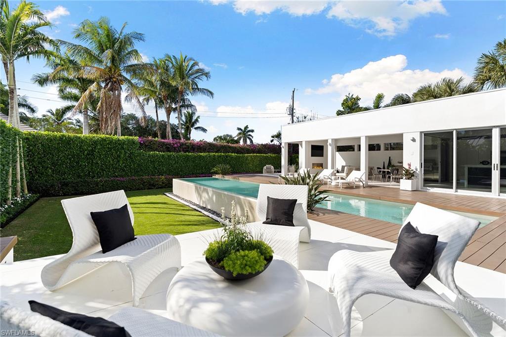 RIDGEVIEW LAKES - Residential