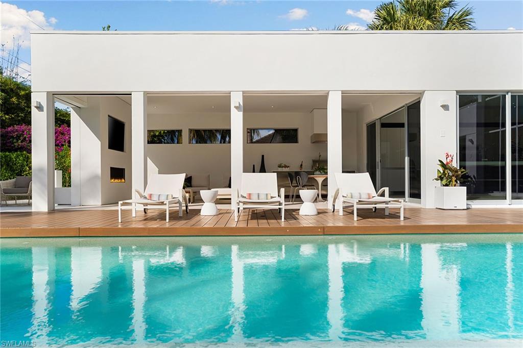 RIDGEVIEW LAKES - Residential