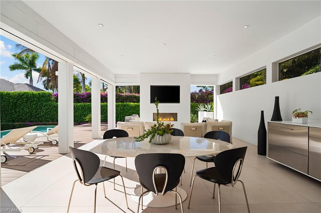 RIDGEVIEW LAKES - Residential