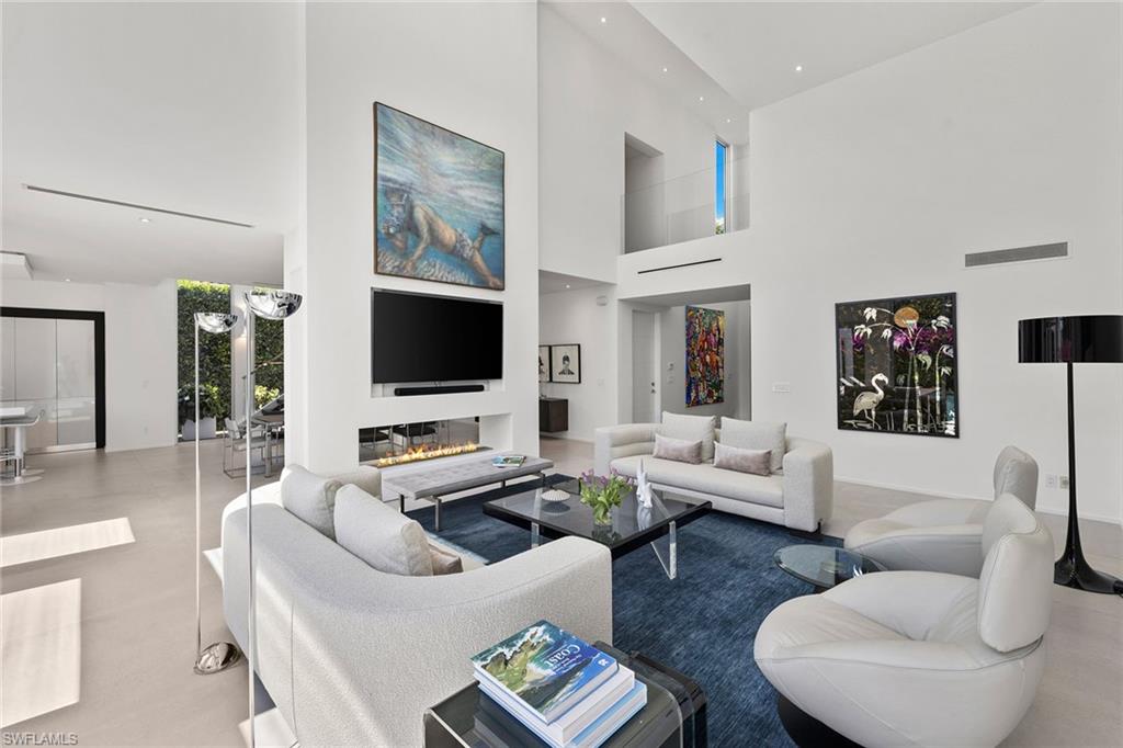 RIDGEVIEW LAKES - Residential